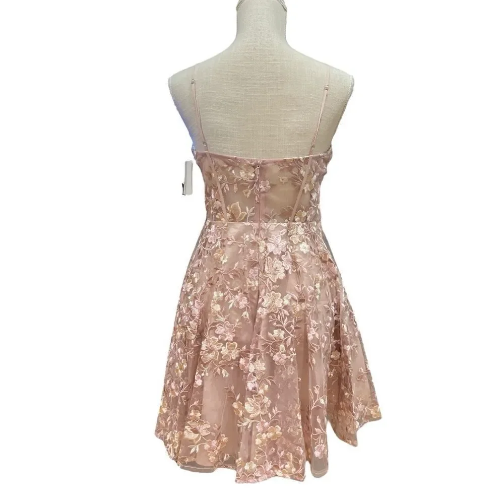 NWT Jules & Cleo Blush Floral Embroidered illushion corset Midi Dress Size 6